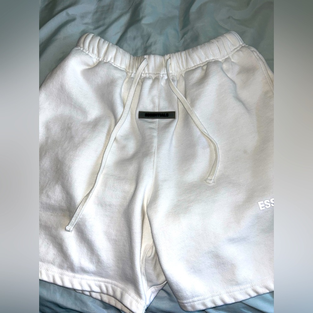 essentials Fear of God shorts